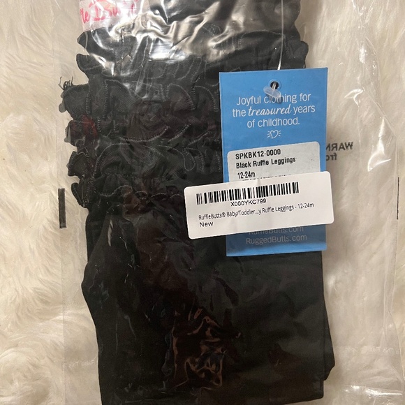 Ruffle Butts Baby Girl Solid Ruffle Leggings 12-18 months NWT - Picture 4 of 4